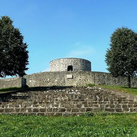 Gensungen Apartment *